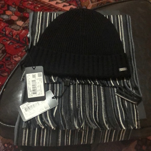 Hugo Boss Other - Hugo Boss Fadi Hat and Scarf Set
